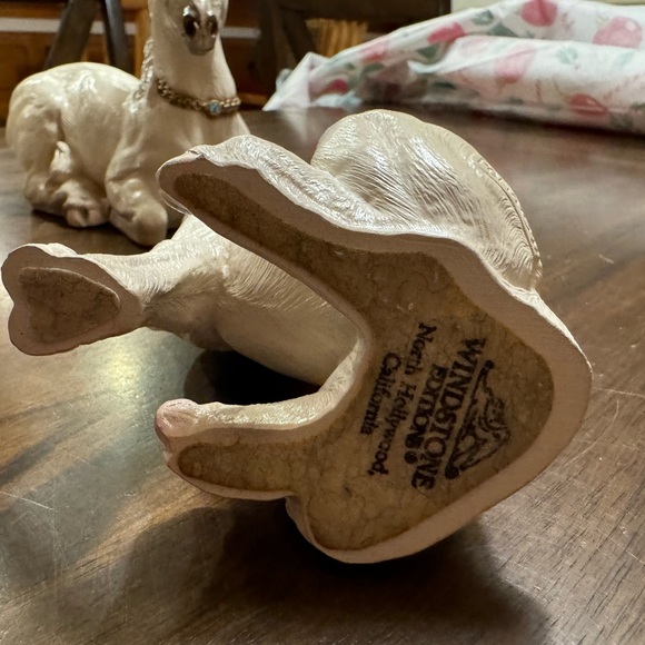 Flawless Vintage 1990’s White Winstone Unicorn Family set of 4 - Picture 9 of 17